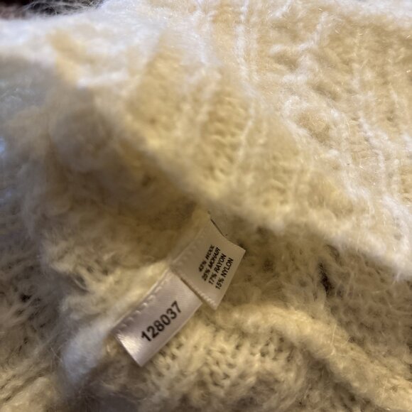 Ann Taylor Loft Ivory Knit Shrug Size Small Mohair & Wool - Picture 7 of 7